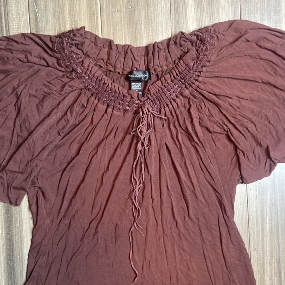 Cable and Gauge Statement Blouse - Picture 2 of 3